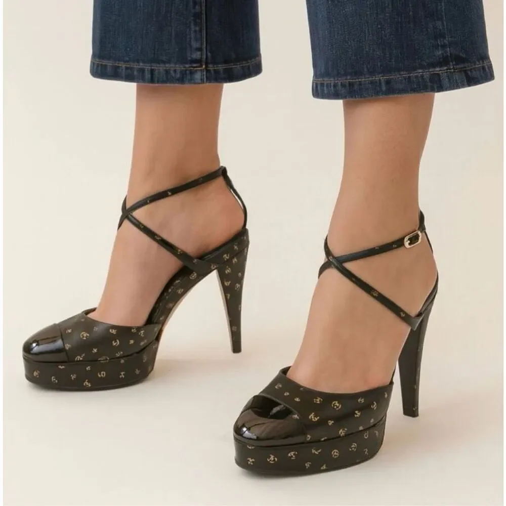 CHANEL 2023 All Over Interlocking CC Logo Black Heels Size 38 Platform Cap Toe